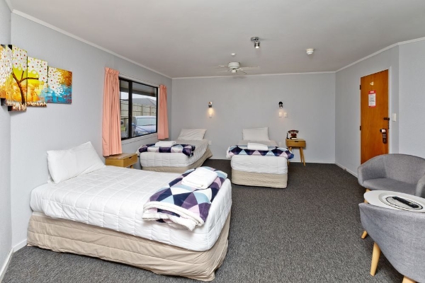 Hotel Oakwood Manor Motor Lodge
